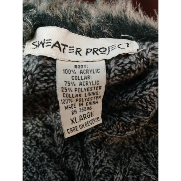 Vintage the Sweater Project Blk/Wht Cardigan Faux Fur Collar Zip Front sz JR. XL - Picture 2 of 10